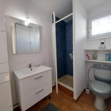 T2, Wifi Et Parking, 4 Couchages, Centre Station Narbonne-Plage